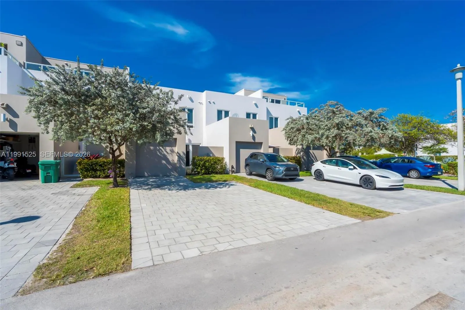10502 Nw 66th St, Doral, Florida 33178, Doral, Florida 33178, 4 Bedrooms Bedrooms, ,3 BathroomsBathrooms,Residential,For Sale,10502 Nw 66th St, Doral, Florida 33178,A11991525