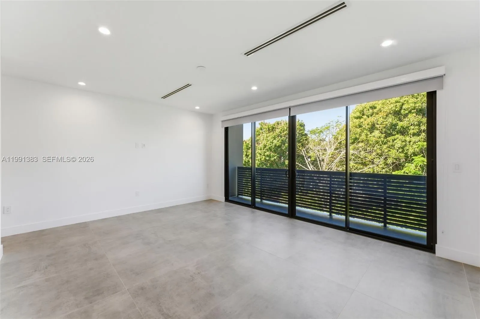 2840 Sw 32nd Ct, Miami, Florida 33133, Miami, Florida 33133, 4 Bedrooms Bedrooms, ,4 BathroomsBathrooms,Residential Lease,For Rent,2840 Sw 32nd Ct, Miami, Florida 33133,A11991383