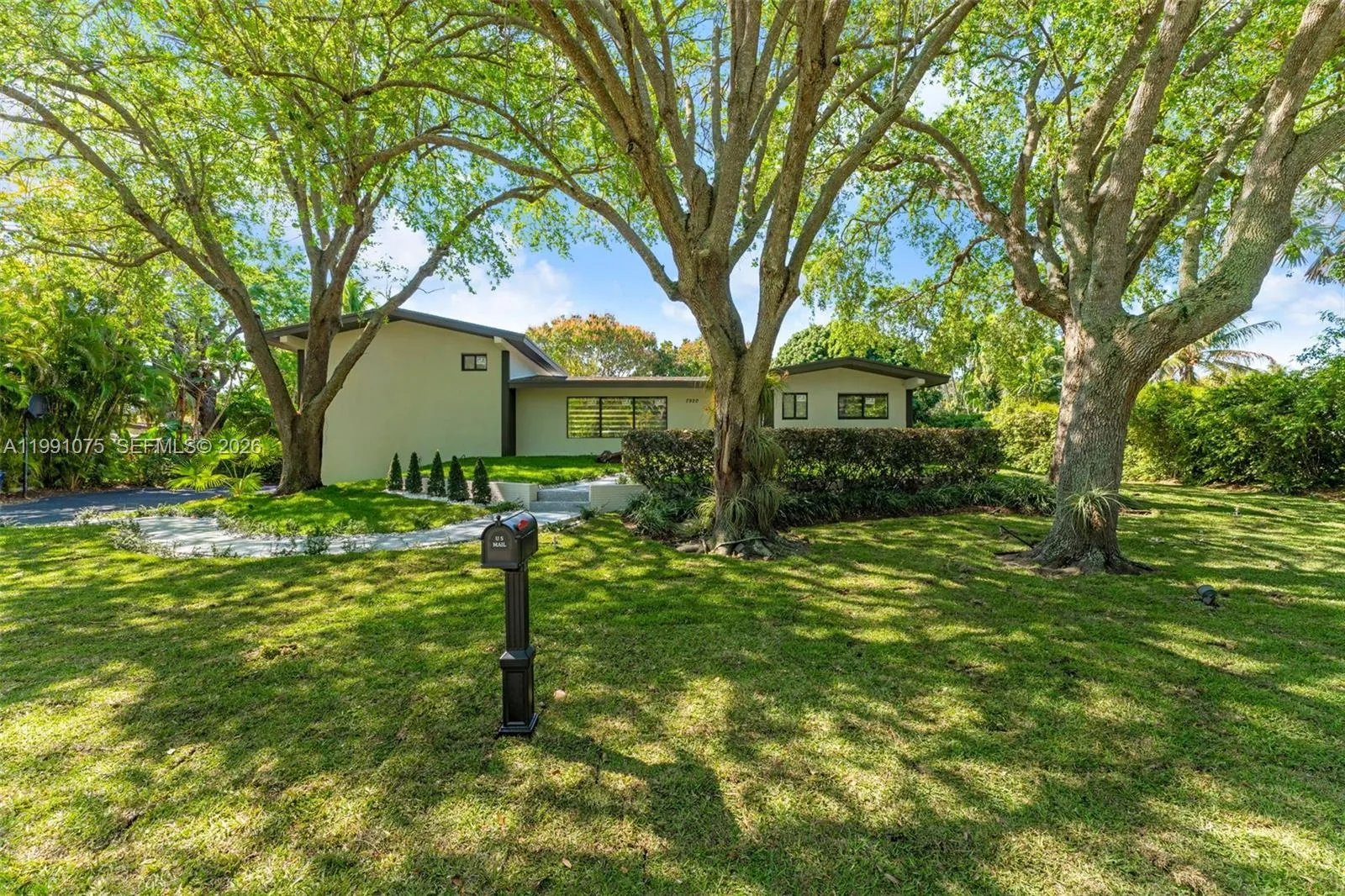 7920 Sw 132nd St, Pinecrest, Florida 33156, Pinecrest, Florida 33156, 3 Bedrooms Bedrooms, ,2 BathroomsBathrooms,Residential,For Sale,7920 Sw 132nd St, Pinecrest, Florida 33156,A11991075