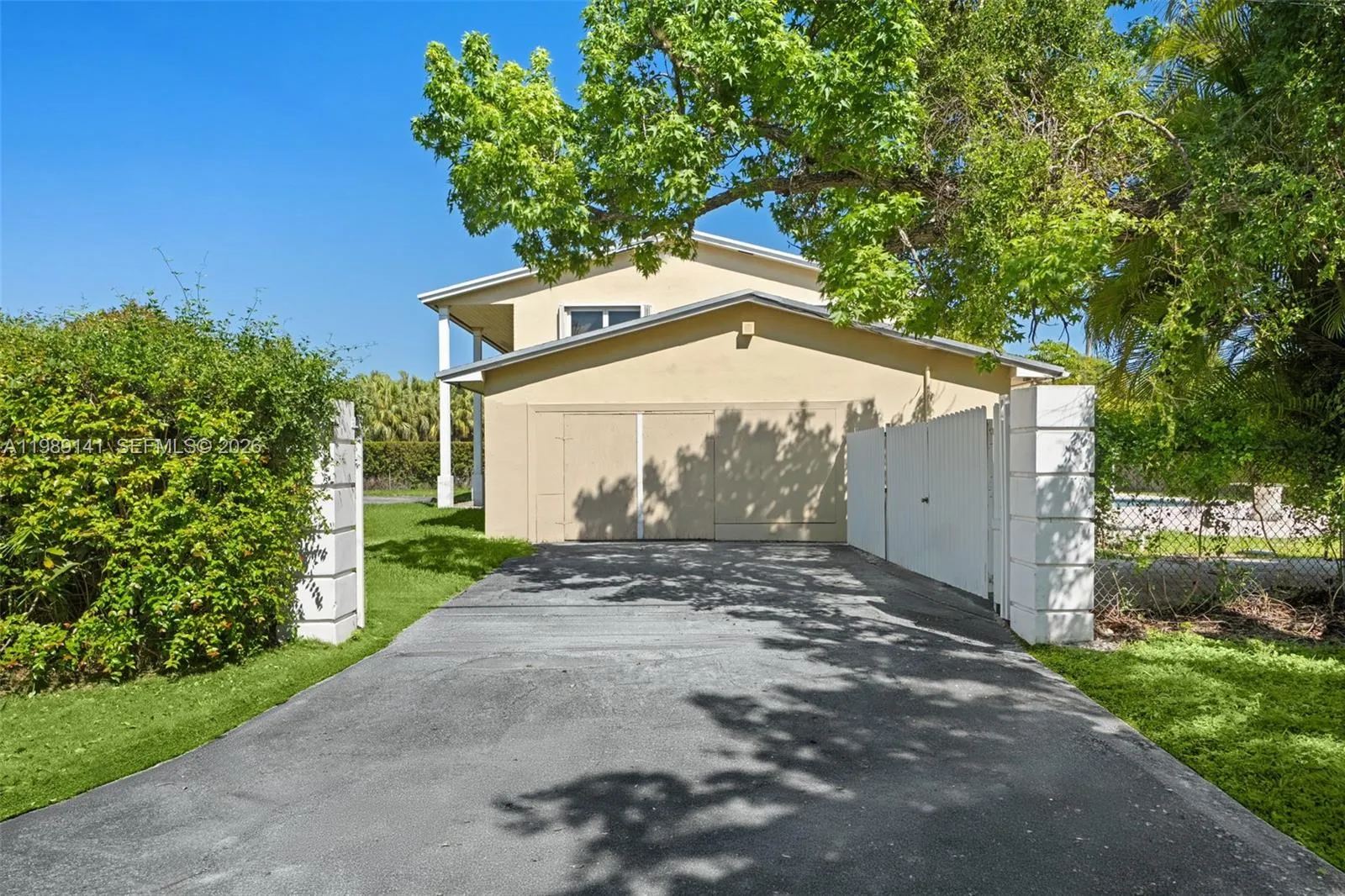 7390 Sw 114th St, Pinecrest, Florida 33156, Pinecrest, Florida 33156, 5 Bedrooms Bedrooms, ,3 BathroomsBathrooms,Residential,For Sale,7390 Sw 114th St, Pinecrest, Florida 33156,A11989141