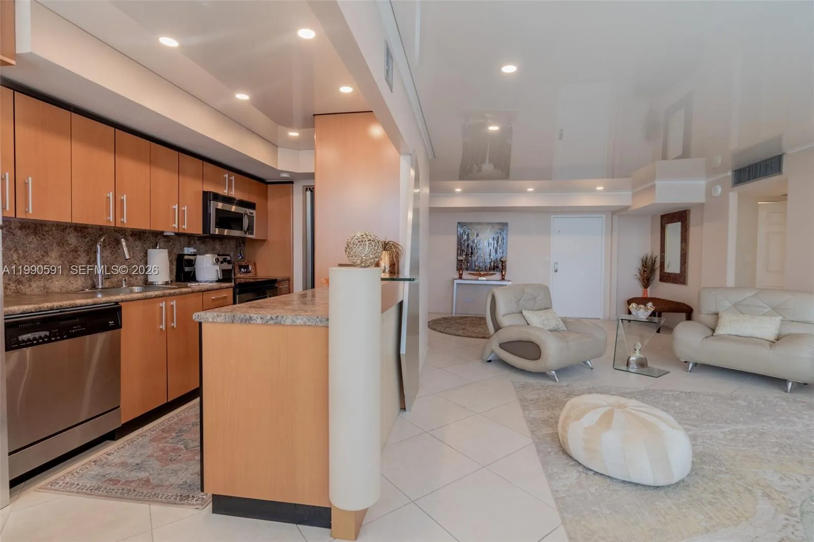301 174 2417, Sunny Isles Beach, Florida 33160, Sunny Isles Beach, Florida 33160, 2 Bedrooms Bedrooms, ,2 BathroomsBathrooms,Residential,For Sale,301 174 2417, Sunny Isles Beach, Florida 33160,A11990591