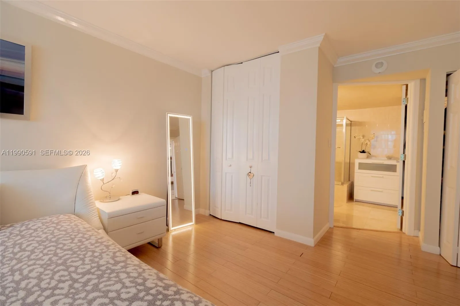 301 174 2417, Sunny Isles Beach, Florida 33160, Sunny Isles Beach, Florida 33160, 2 Bedrooms Bedrooms, ,2 BathroomsBathrooms,Residential,For Sale,301 174 2417, Sunny Isles Beach, Florida 33160,A11990591