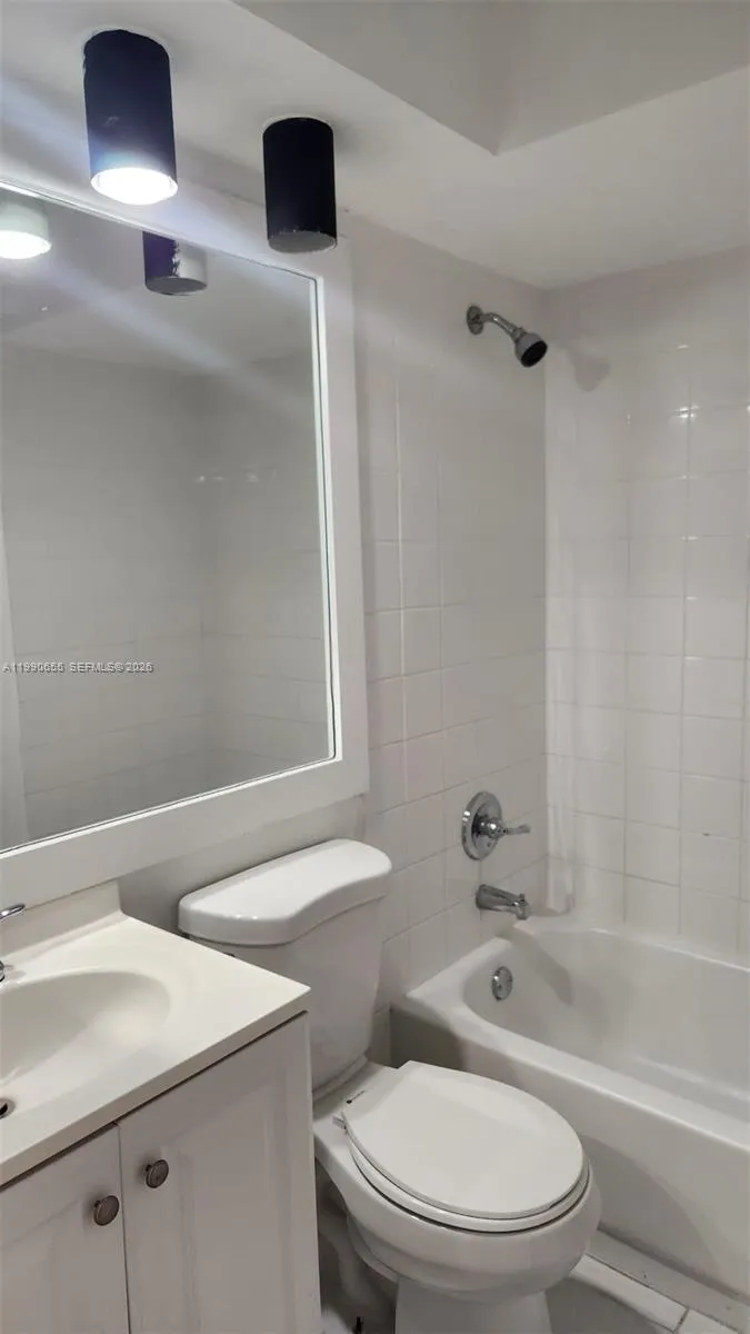 1365 Springside Dr 1365, Weston, Florida 33326, Weston, Florida 33326, 3 Bedrooms Bedrooms, ,2 BathroomsBathrooms,Residential Lease,For Rent,1365 Springside Dr 1365, Weston, Florida 33326,A11990655