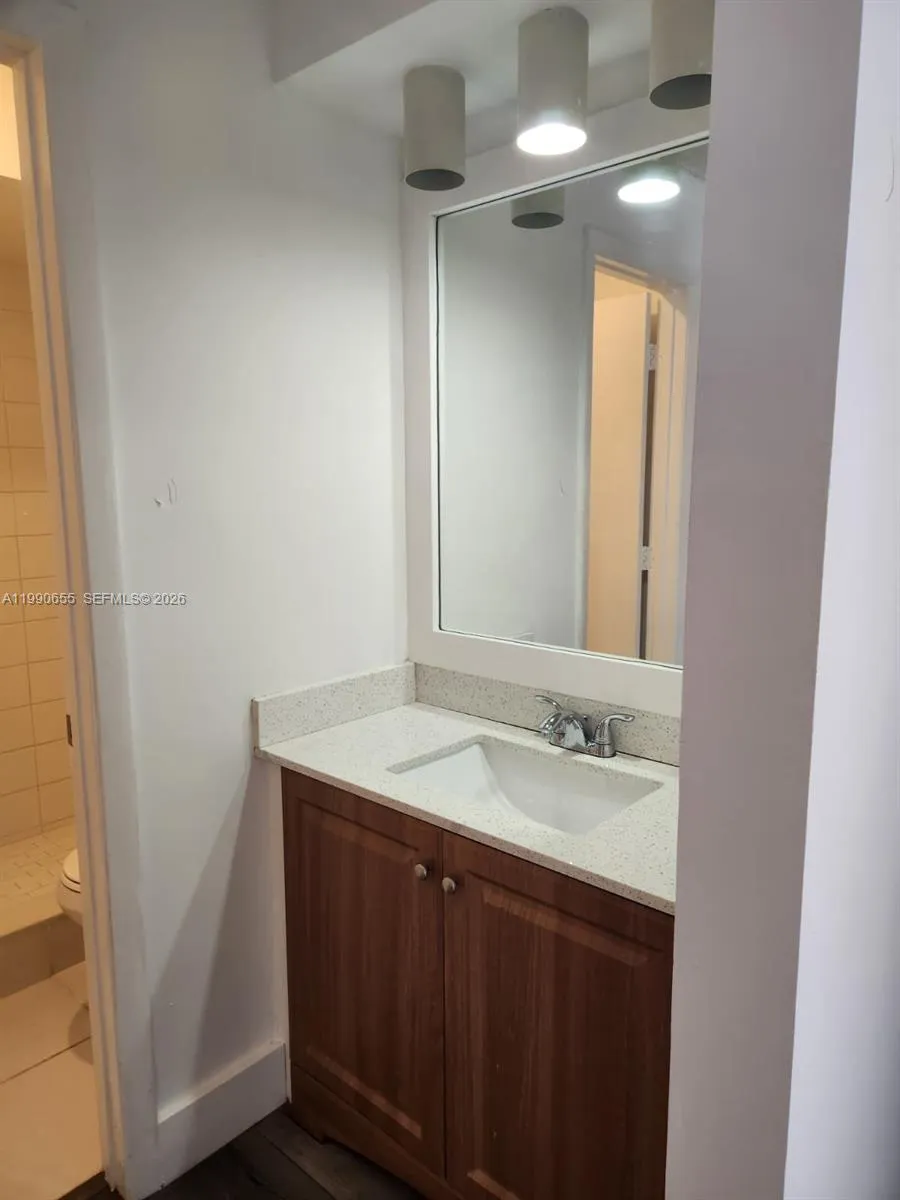 1365 Springside Dr 1365, Weston, Florida 33326, Weston, Florida 33326, 3 Bedrooms Bedrooms, ,2 BathroomsBathrooms,Residential Lease,For Rent,1365 Springside Dr 1365, Weston, Florida 33326,A11990655