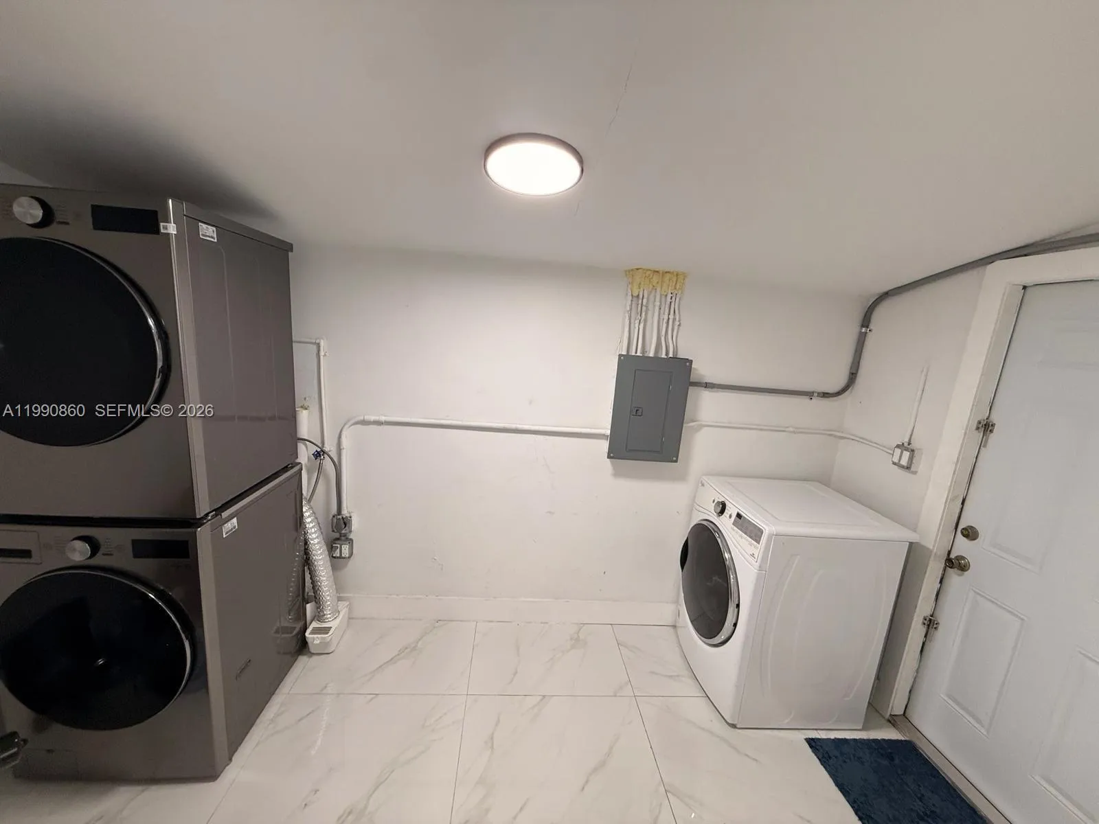 4900 Nw 14th St, Lauderhill, Florida 33313, Lauderhill, Florida 33313, 3 Bedrooms Bedrooms, ,2 BathroomsBathrooms,Residential,For Sale,4900 Nw 14th St, Lauderhill, Florida 33313,A11990860