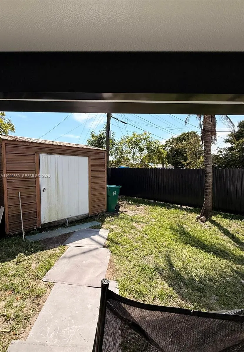 4900 Nw 14th St, Lauderhill, Florida 33313, Lauderhill, Florida 33313, 3 Bedrooms Bedrooms, ,2 BathroomsBathrooms,Residential,For Sale,4900 Nw 14th St, Lauderhill, Florida 33313,A11990860