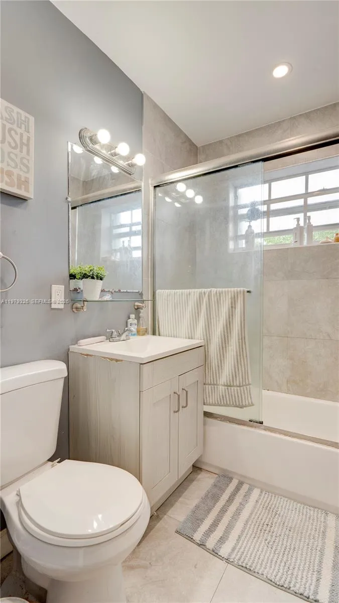 1715 Sw 84th Ave, Miami, Florida 33155, Miami, Florida 33155, 5 Bedrooms Bedrooms, ,3 BathroomsBathrooms,Residential,For Sale,1715 Sw 84th Ave, Miami, Florida 33155,A11979326