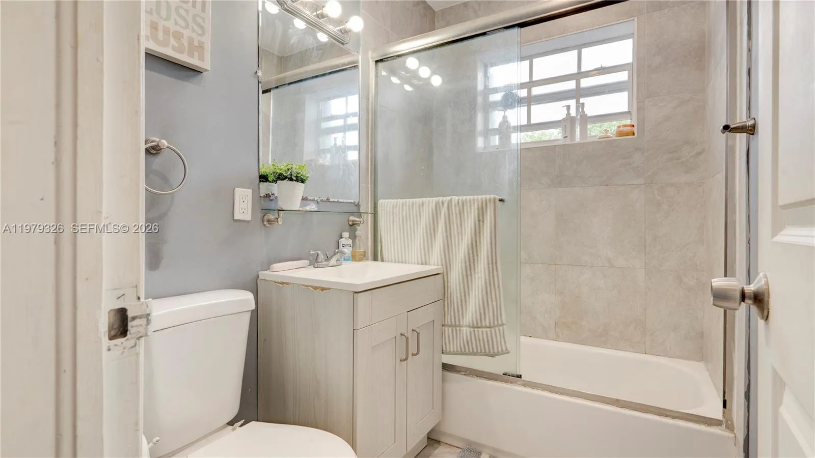 1715 Sw 84th Ave, Miami, Florida 33155, Miami, Florida 33155, 5 Bedrooms Bedrooms, ,3 BathroomsBathrooms,Residential,For Sale,1715 Sw 84th Ave, Miami, Florida 33155,A11979326