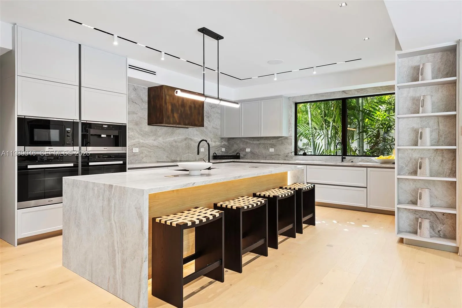 128 Ocean Blvd, Golden Beach, Florida 33160, Golden Beach, Florida 33160, 6 Bedrooms Bedrooms, ,7 BathroomsBathrooms,Residential,For Sale,128 Ocean Blvd, Golden Beach, Florida 33160,A11989046