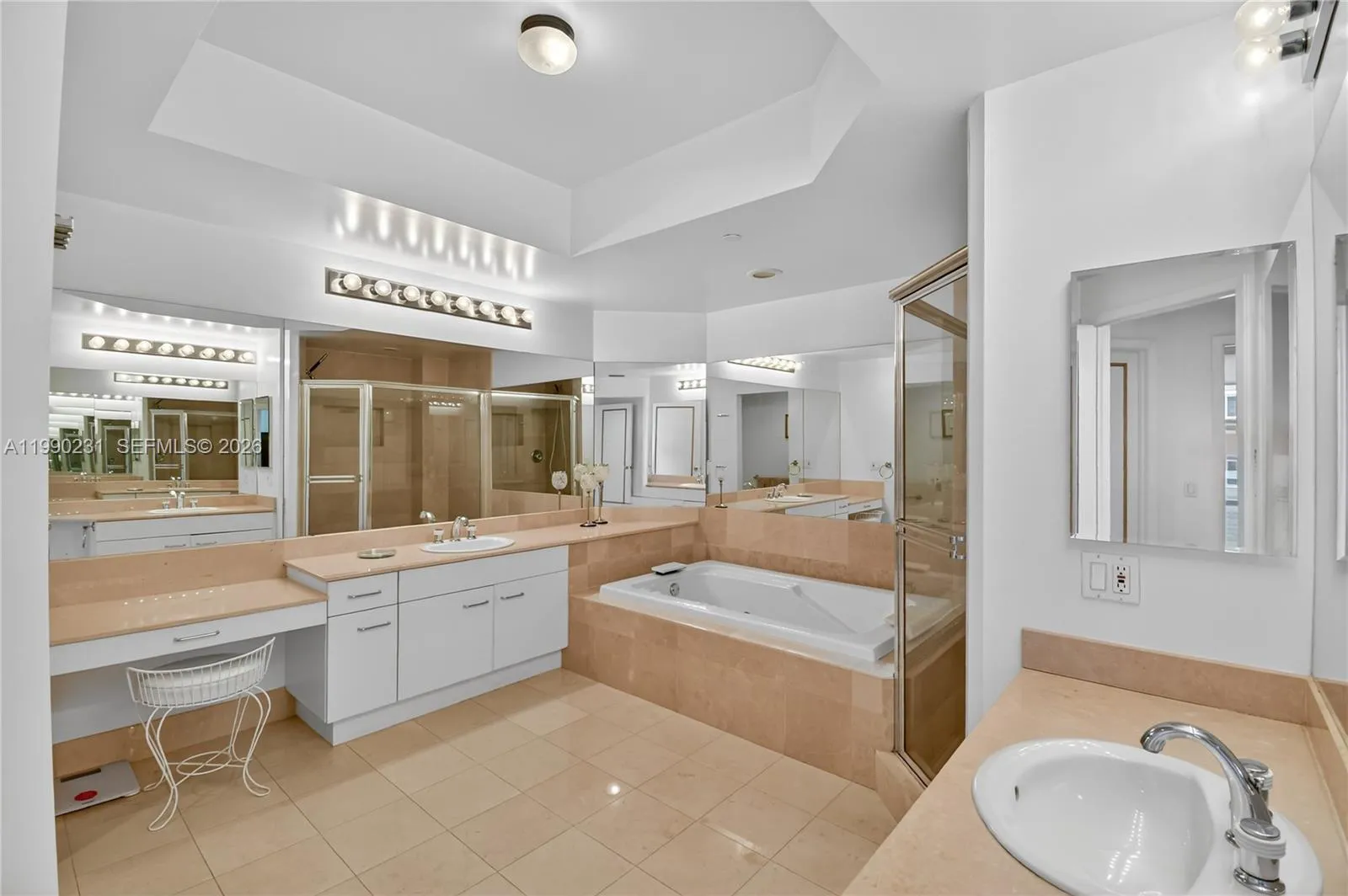 21150 Point Pl 1505, Aventura, Florida 33180, Aventura, Florida 33180, 2 Bedrooms Bedrooms, ,2 BathroomsBathrooms,Residential,For Sale,21150 Point Pl 1505, Aventura, Florida 33180,A11990231