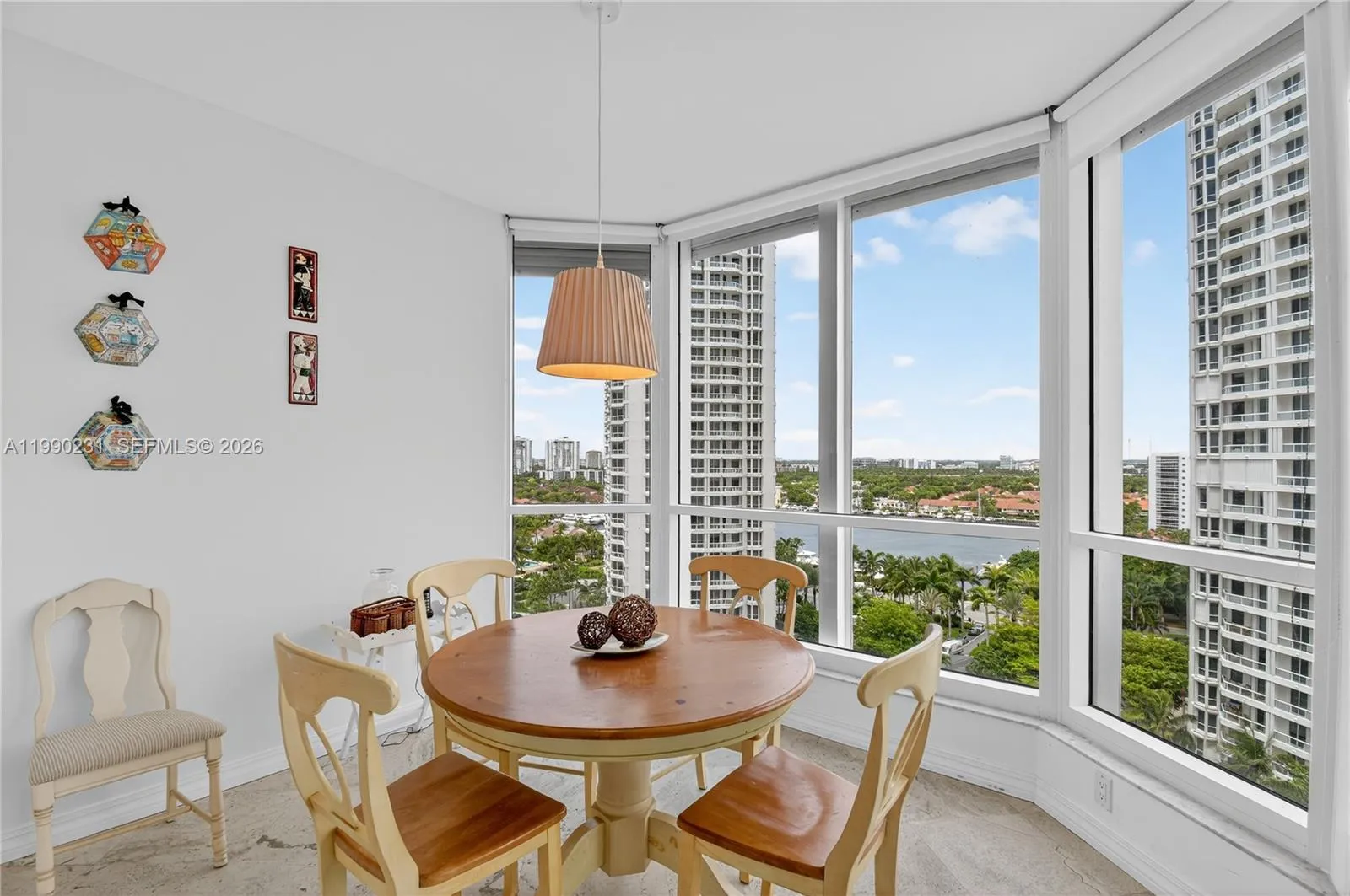 21150 Point Pl 1505, Aventura, Florida 33180, Aventura, Florida 33180, 2 Bedrooms Bedrooms, ,2 BathroomsBathrooms,Residential,For Sale,21150 Point Pl 1505, Aventura, Florida 33180,A11990231