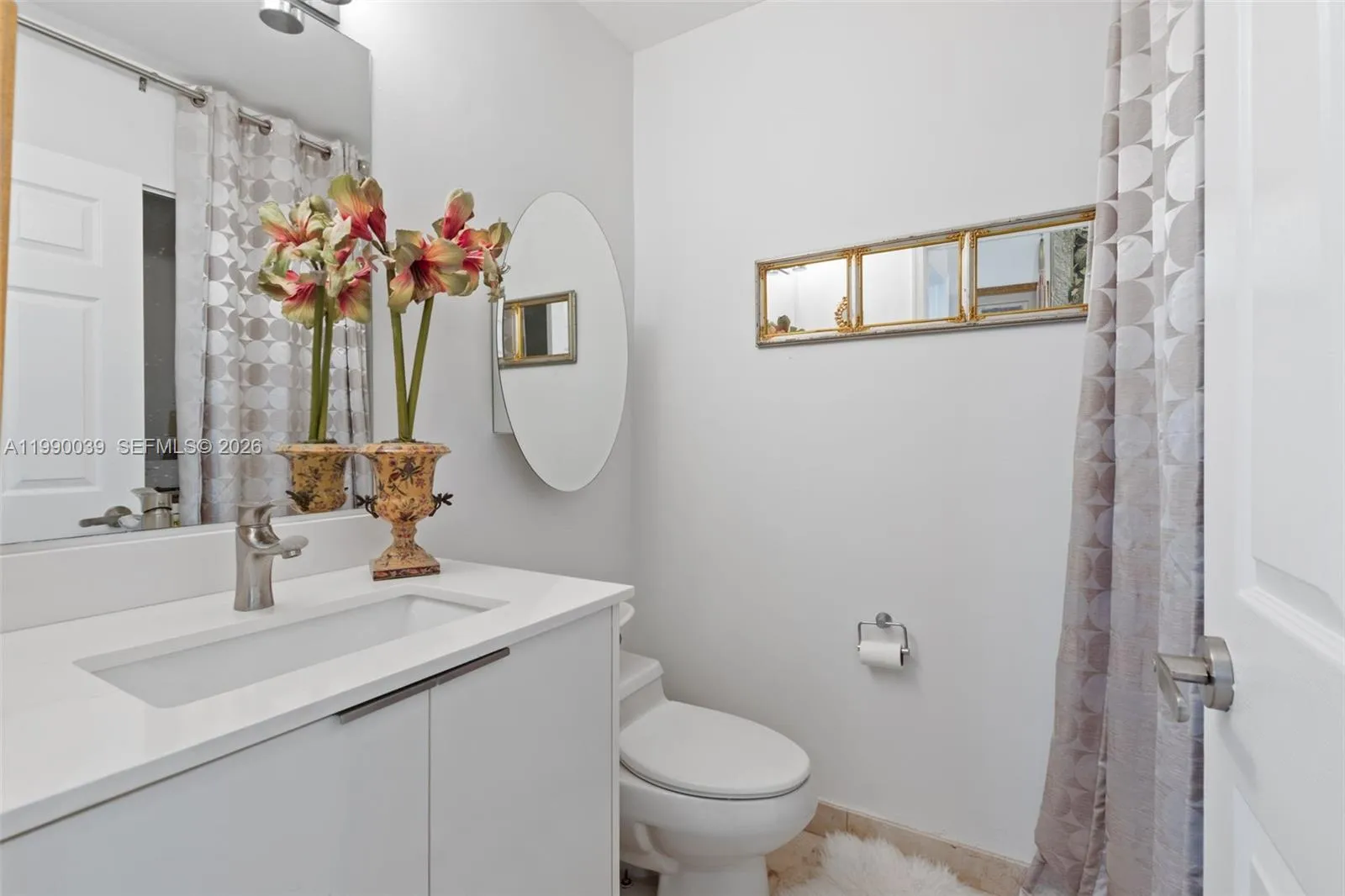 3530 Mystic Pointe Dr 114, Aventura, Florida 33180, Aventura, Florida 33180, 2 Bedrooms Bedrooms, ,2 BathroomsBathrooms,Residential,For Sale,3530 Mystic Pointe Dr 114, Aventura, Florida 33180,A11990039