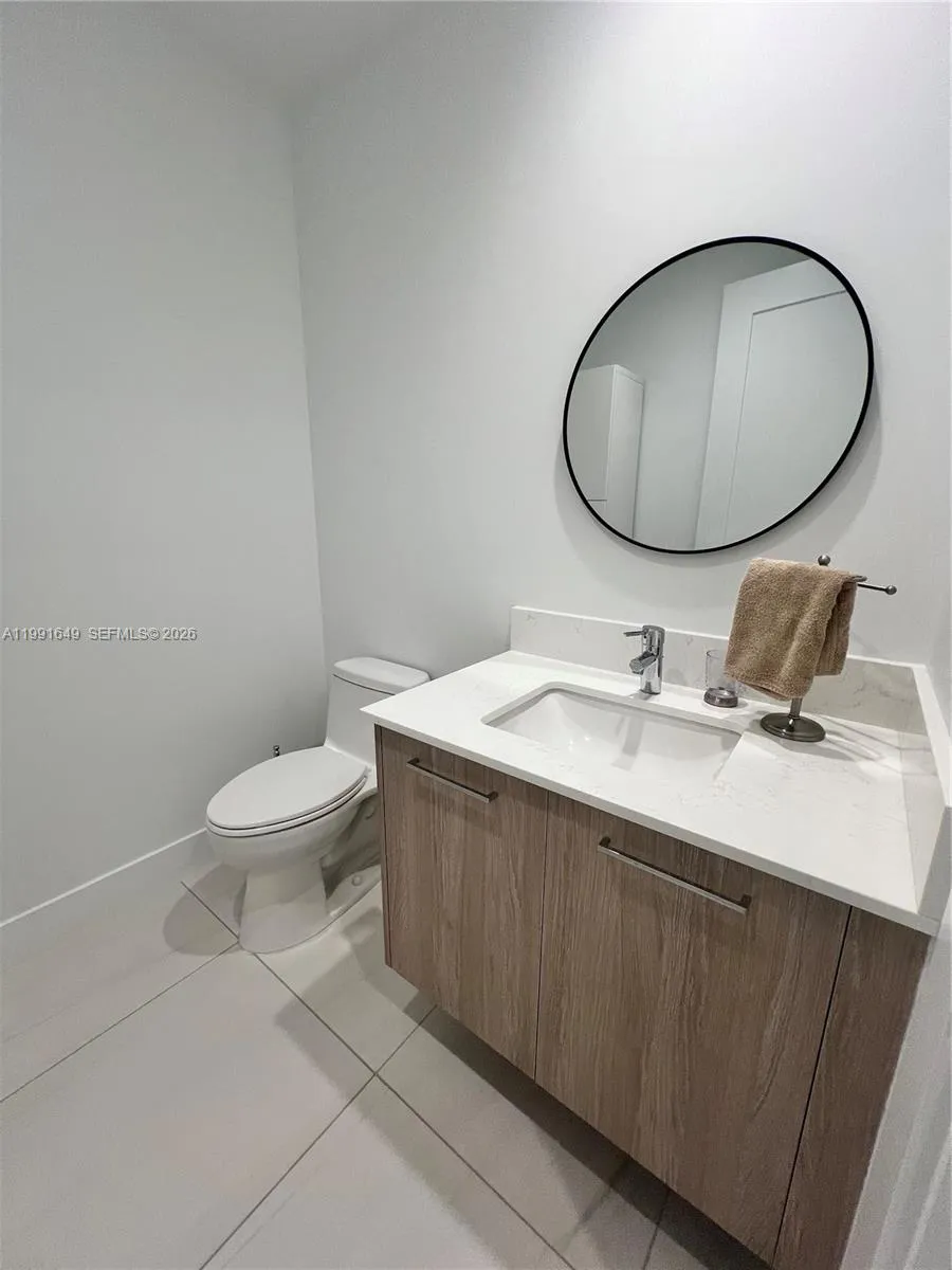 153 N Seabreeze Blvd 1703, Fort Lauderdale, Florid, Fort Lauderdale, Florida 33304, 2 Bedrooms Bedrooms, ,2 BathroomsBathrooms,Residential Lease,For Rent,153 N Seabreeze Blvd 1703, Fort Lauderdale, Florid,A11991649