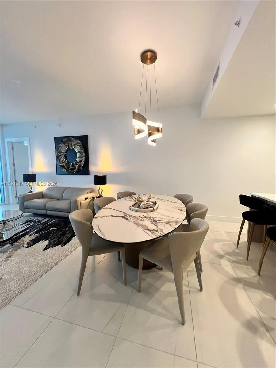 153 N Seabreeze Blvd 1703, Fort Lauderdale, Florid, Fort Lauderdale, Florida 33304, 2 Bedrooms Bedrooms, ,2 BathroomsBathrooms,Residential Lease,For Rent,153 N Seabreeze Blvd 1703, Fort Lauderdale, Florid,A11991649