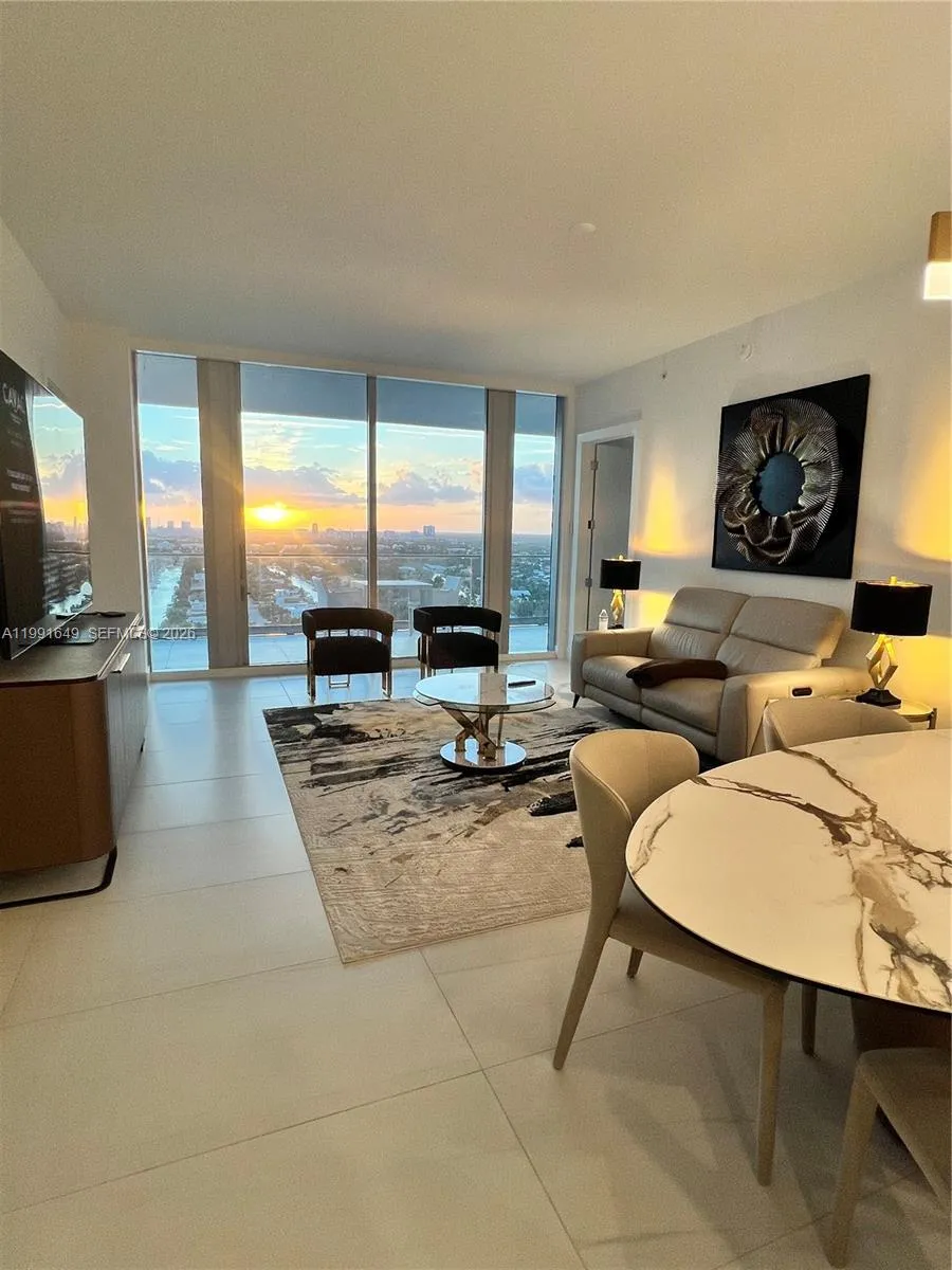 153 N Seabreeze Blvd 1703, Fort Lauderdale, Florid, Fort Lauderdale, Florida 33304, 2 Bedrooms Bedrooms, ,2 BathroomsBathrooms,Residential Lease,For Rent,153 N Seabreeze Blvd 1703, Fort Lauderdale, Florid,A11991649