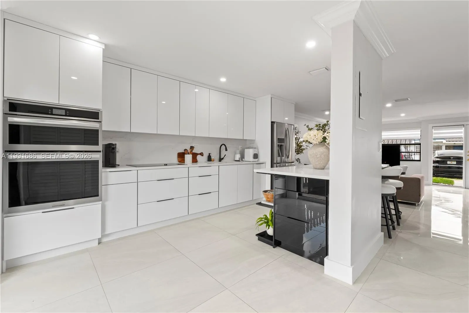 10908 Nw 7th St 403, Miami, Florida 33172, Miami, Florida 33172, 2 Bedrooms Bedrooms, ,2 BathroomsBathrooms,Residential,For Sale,10908 Nw 7th St 403, Miami, Florida 33172,A11991686