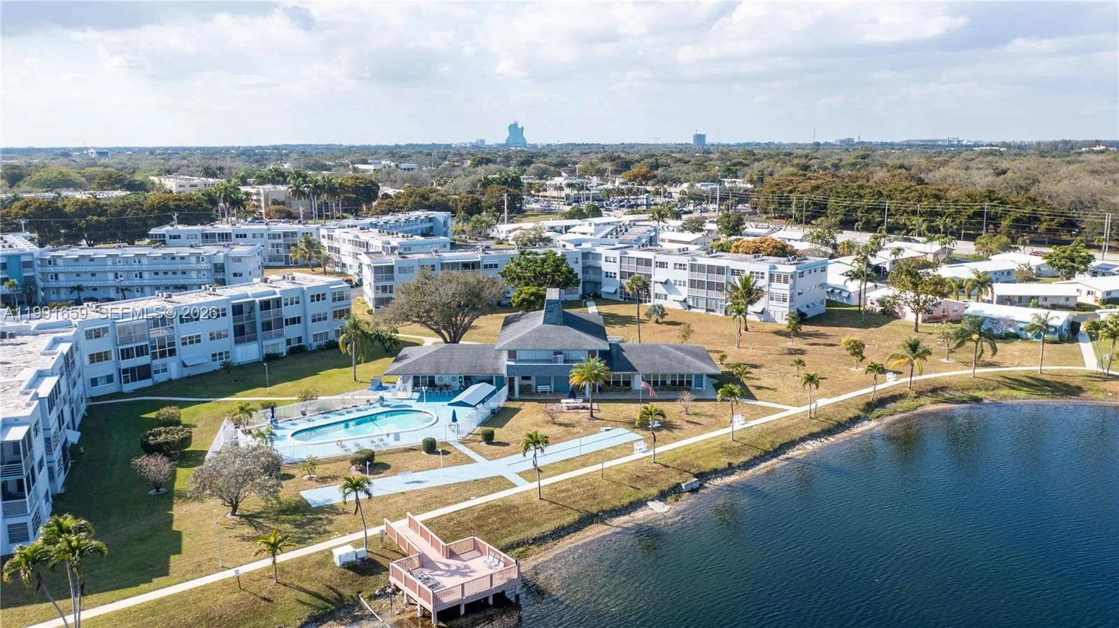 2300 Park Ln 203, Hollywood, Florida 33021, Hollywood, Florida 33021, 1 Bedroom Bedrooms, ,1 BathroomBathrooms,Residential,For Sale,2300 Park Ln 203, Hollywood, Florida 33021,A11991659