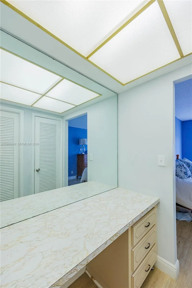 2300 Park Ln 203, Hollywood, Florida 33021, Hollywood, Florida 33021, 1 Bedroom Bedrooms, ,1 BathroomBathrooms,Residential,For Sale,2300 Park Ln 203, Hollywood, Florida 33021,A11991659