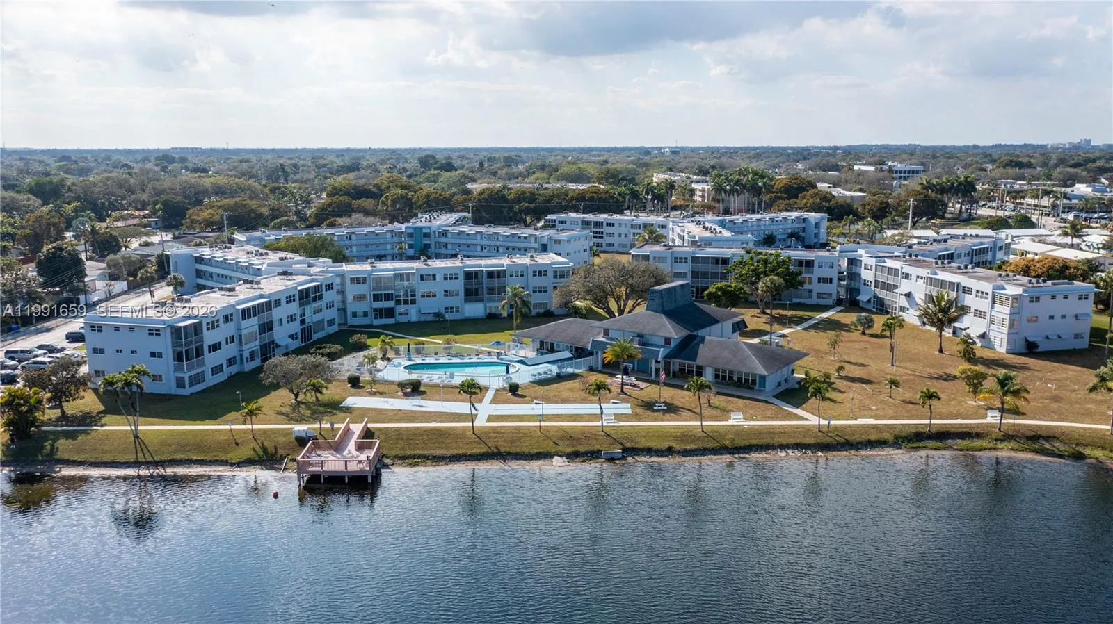 2300 Park Ln 203, Hollywood, Florida 33021, Hollywood, Florida 33021, 1 Bedroom Bedrooms, ,1 BathroomBathrooms,Residential,For Sale,2300 Park Ln 203, Hollywood, Florida 33021,A11991659