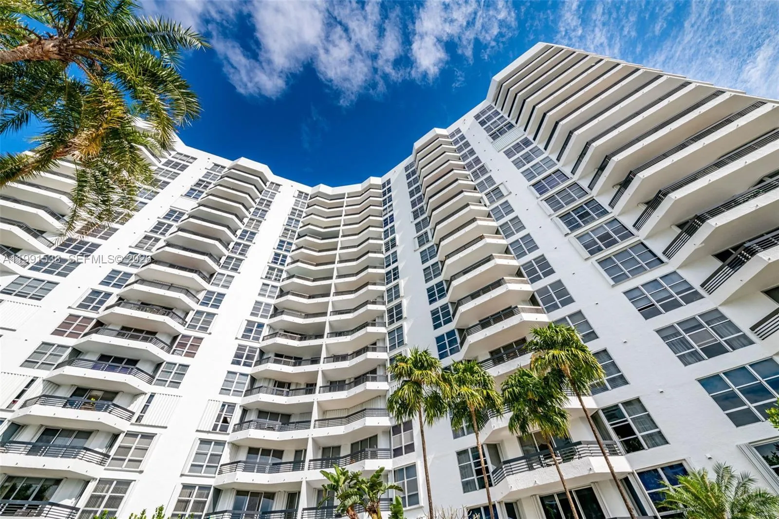 3600 Mystic Pointe Dr 1212, Aventura, Florida 3318, Aventura, Florida 33180, 2 Bedrooms Bedrooms, ,2 BathroomsBathrooms,Residential Lease,For Rent,3600 Mystic Pointe Dr 1212, Aventura, Florida 3318,A11991538