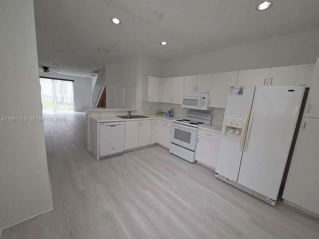3665 San Simeon Cir 3665, Weston, Florida 33331, Weston, Florida 33331, 3 Bedrooms Bedrooms, ,2 BathroomsBathrooms,Residential Lease,For Rent,3665 San Simeon Cir 3665, Weston, Florida 33331,A11991710