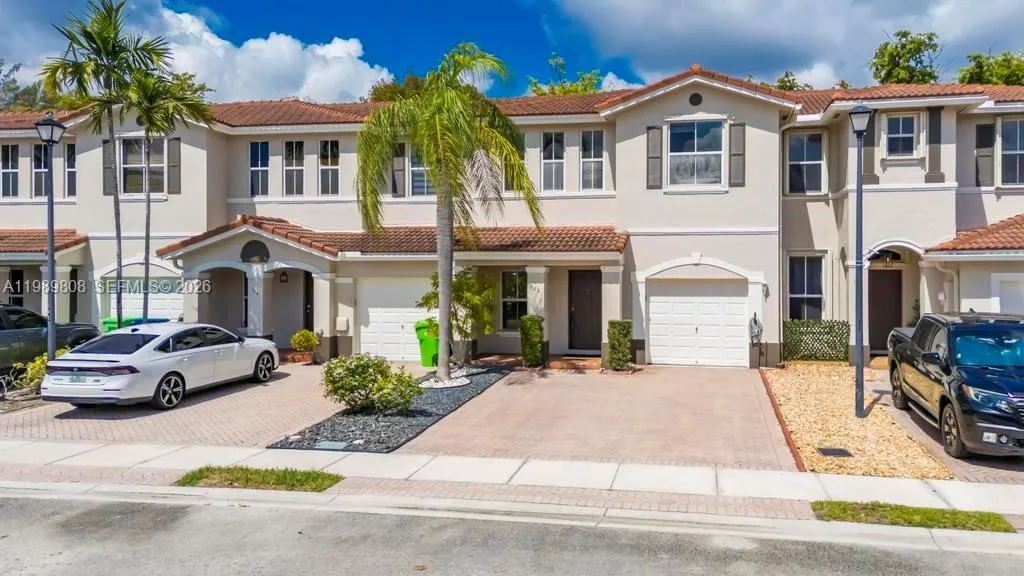 102 Riverwalk Cir, Sunrise, Florida 33326, Sunrise, Florida 33326, 2 Bedrooms Bedrooms, ,2 BathroomsBathrooms,Residential,For Sale,102 Riverwalk Cir, Sunrise, Florida 33326,A11989808