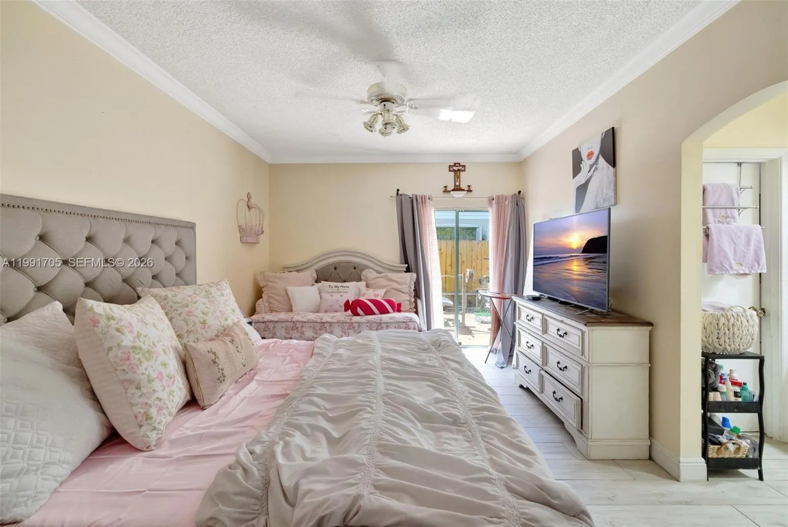 12662 Nw 14th St, Sunrise, Florida 33323, Sunrise, Florida 33323, 4 Bedrooms Bedrooms, ,2 BathroomsBathrooms,Residential,For Sale,12662 Nw 14th St, Sunrise, Florida 33323,A11991705