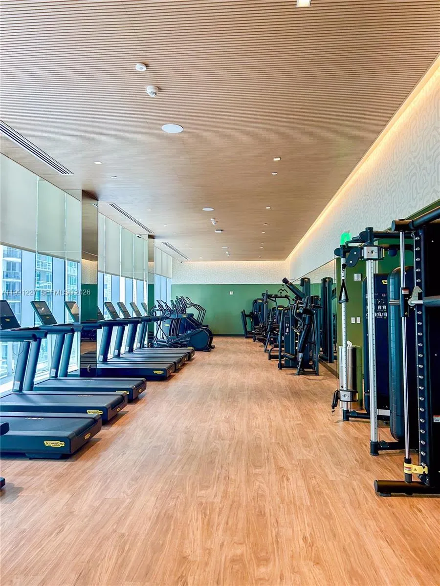 77 Se 5th 3614, Miami, Florida 33131, Miami, Florida 33131, 1 Bedroom Bedrooms, ,1 BathroomBathrooms,Residential,For Sale,77 Se 5th 3614, Miami, Florida 33131,A11991227