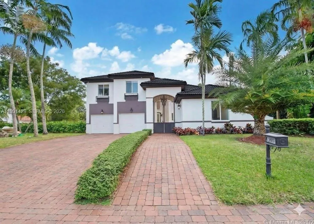 8164 Sw 171st St, Palmetto Bay, Florida 33157, Palmetto Bay, Florida 33157, 5 Bedrooms Bedrooms, ,3 BathroomsBathrooms,Residential Lease,For Rent,8164 Sw 171st St, Palmetto Bay, Florida 33157,A11991429