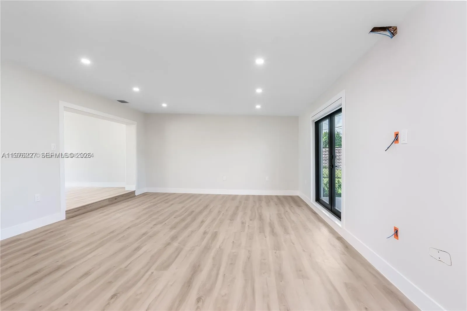 8421 Sw 27th Ter, Miami, Florida 33155, Miami, Florida 33155, 3 Bedrooms Bedrooms, ,2 BathroomsBathrooms,Residential Lease,For Rent,8421 Sw 27th Ter, Miami, Florida 33155,A11976227