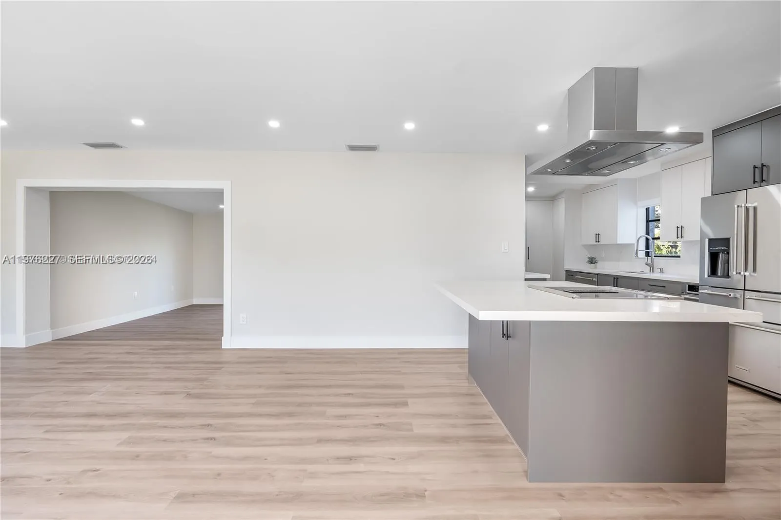 8421 Sw 27th Ter, Miami, Florida 33155, Miami, Florida 33155, 3 Bedrooms Bedrooms, ,2 BathroomsBathrooms,Residential Lease,For Rent,8421 Sw 27th Ter, Miami, Florida 33155,A11976227