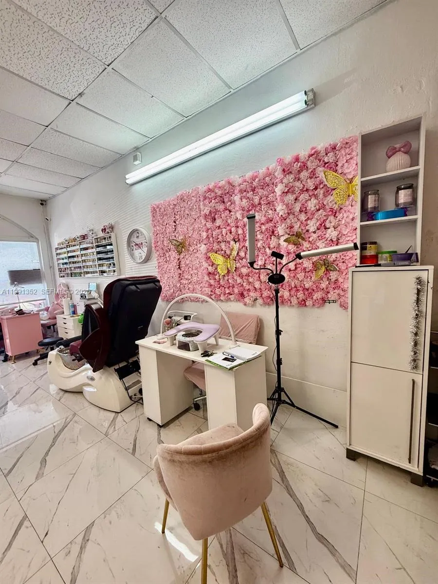 Hialeah, Florida 33010, ,Business Opportunity,For Sale,A11991352