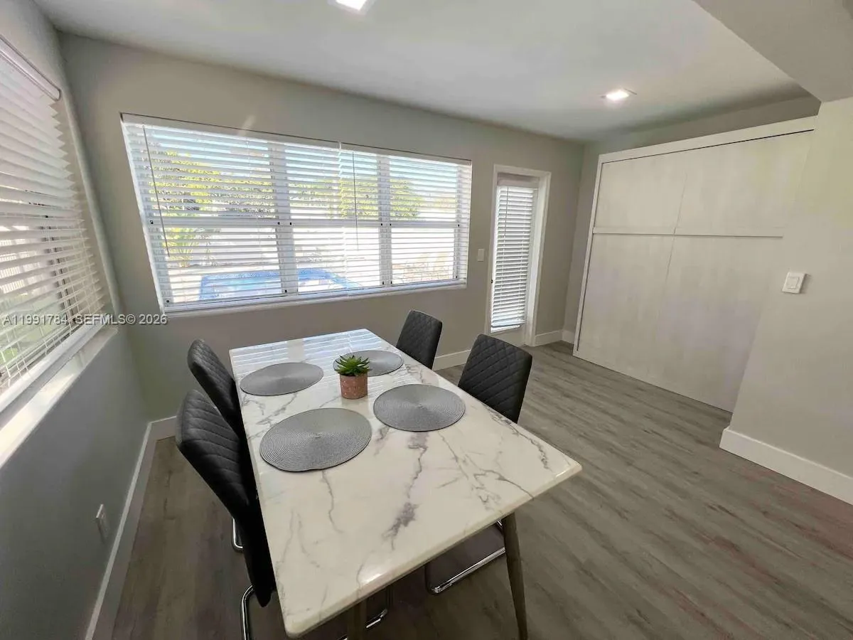 1925 Dewey St, Hollywood, Florida 33020, Hollywood, Florida 33020, ,Residential Income,For Sale,1925 Dewey St, Hollywood, Florida 33020,A11991784