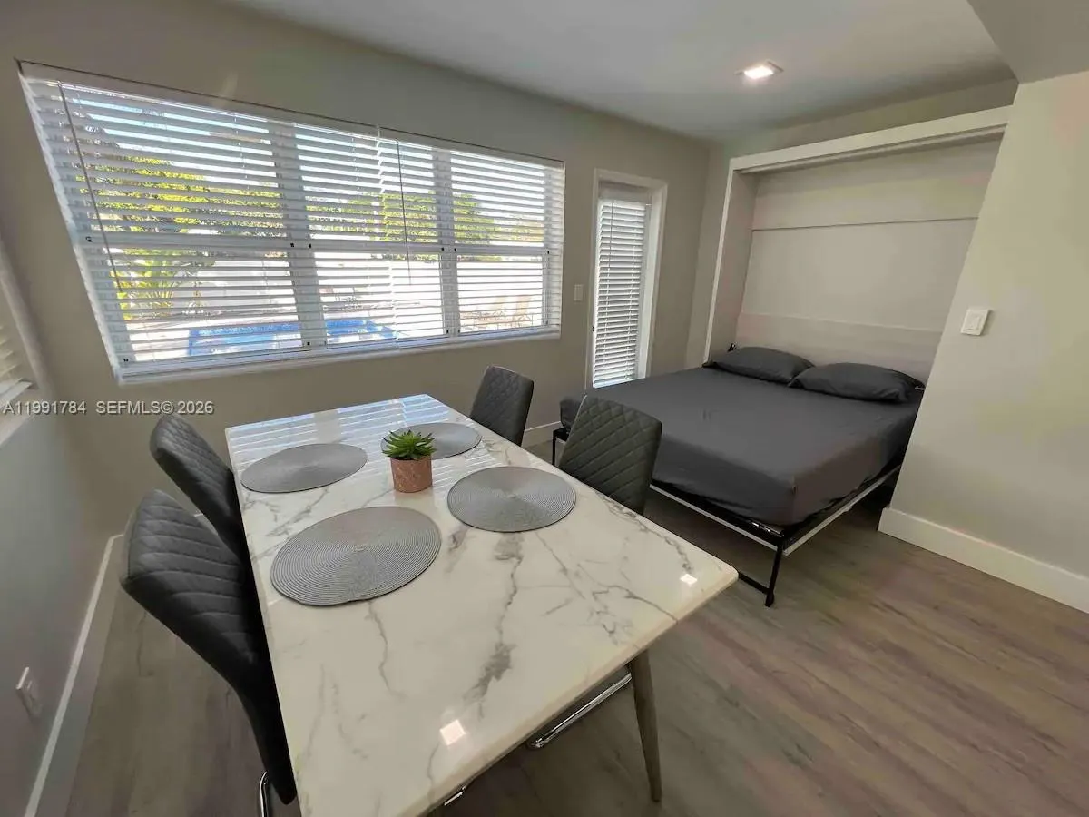 1925 Dewey St, Hollywood, Florida 33020, Hollywood, Florida 33020, ,Residential Income,For Sale,1925 Dewey St, Hollywood, Florida 33020,A11991784