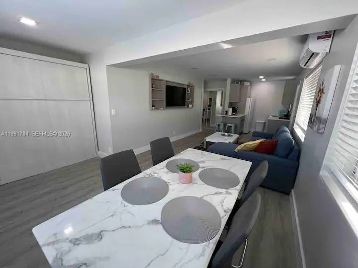 1925 Dewey St, Hollywood, Florida 33020, Hollywood, Florida 33020, ,Residential Income,For Sale,1925 Dewey St, Hollywood, Florida 33020,A11991784
