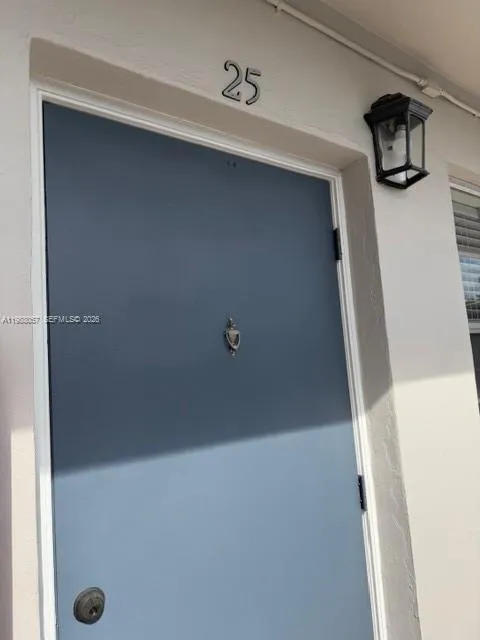 6055 Nw 37th St 25, Virginia Gardens, Florida 3316, Virginia Gardens, Florida 33166, 1 Bedroom Bedrooms, ,1 BathroomBathrooms,Residential Lease,For Rent,6055 Nw 37th St 25, Virginia Gardens, Florida 3316,A11988057