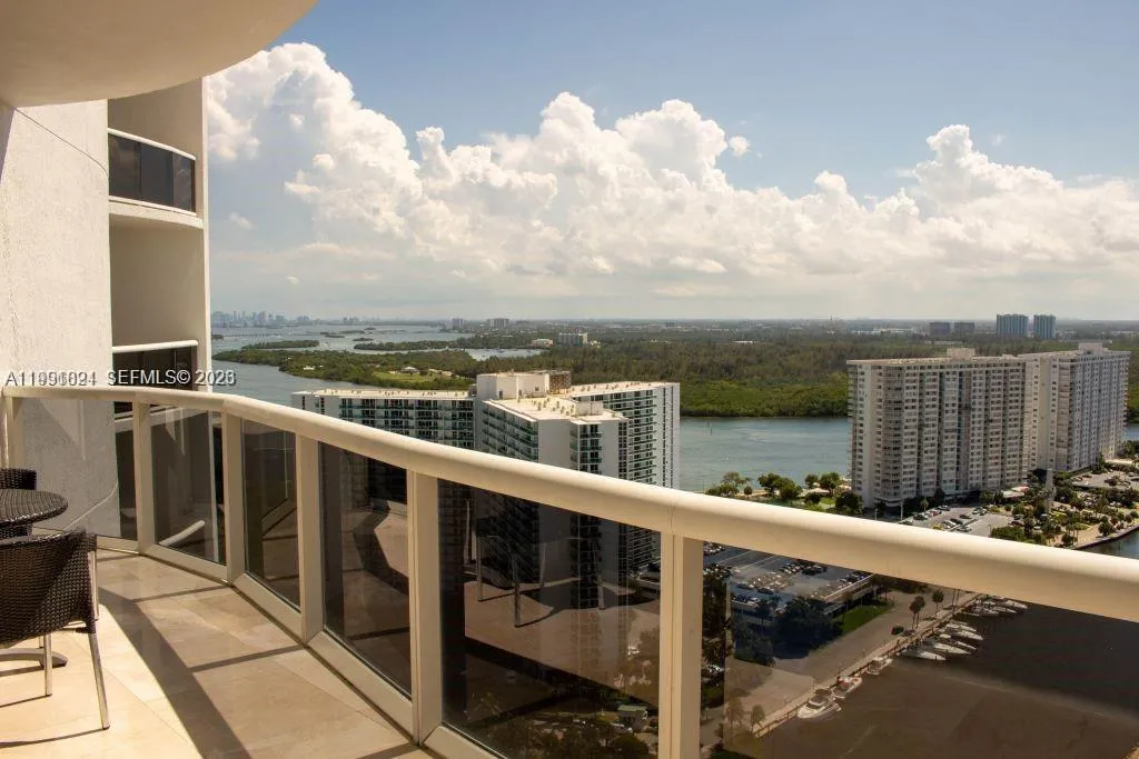 15901 Collins Ave 2505, Sunny Isles Beach, Florida, Sunny Isles Beach, Florida 33160, 2 Bedrooms Bedrooms, ,2 BathroomsBathrooms,Residential,For Sale,15901 Collins Ave 2505, Sunny Isles Beach, Florida,A11991824