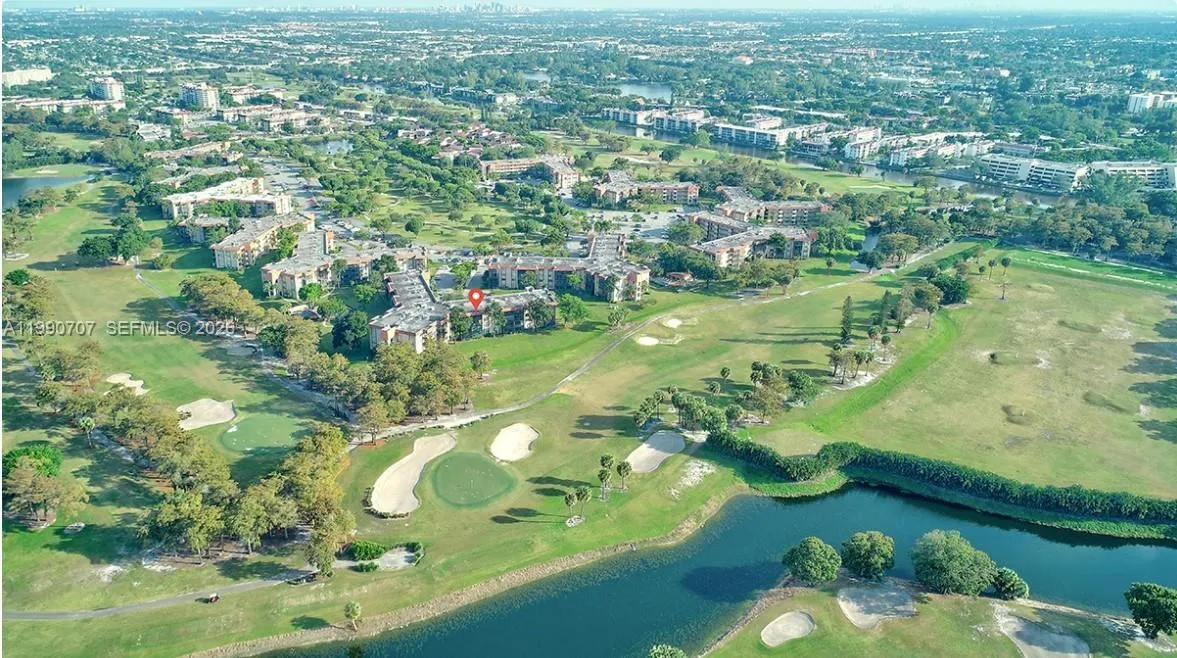 6301 N Falls Cir Dr 313, Lauderhill, Florida 33319, Lauderhill, Florida 33319, 2 Bedrooms Bedrooms, ,2 BathroomsBathrooms,Residential Lease,For Rent,6301 N Falls Cir Dr 313, Lauderhill, Florida 33319,A11990707