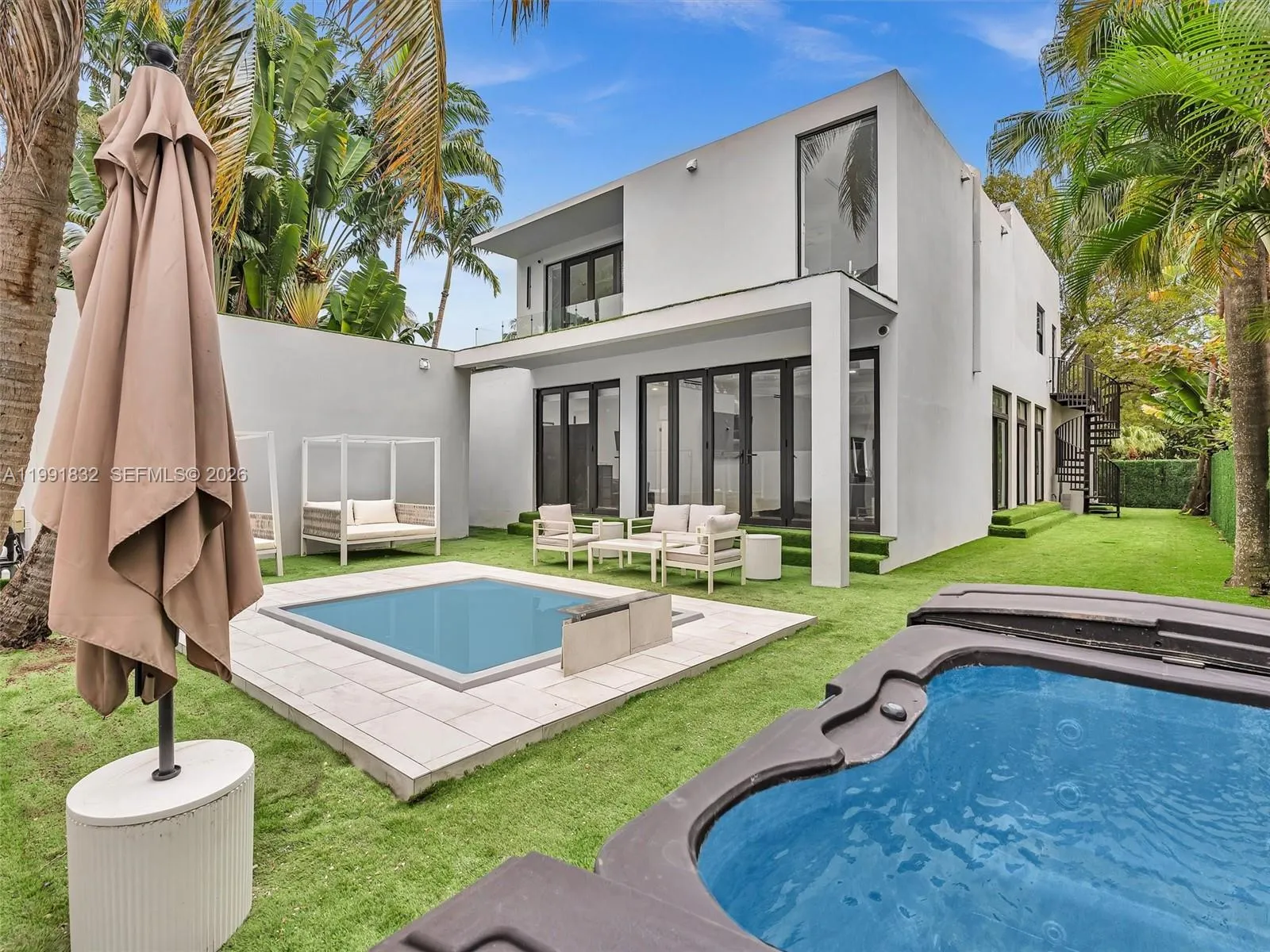 3010 Alton Rd, Miami Beach, Florida 33140, Miami Beach, Florida 33140, 7 Bedrooms Bedrooms, ,6 BathroomsBathrooms,Residential Lease,For Rent,3010 Alton Rd, Miami Beach, Florida 33140,A11991832