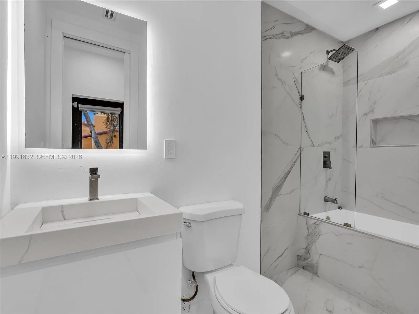 3010 Alton Rd, Miami Beach, Florida 33140, Miami Beach, Florida 33140, 7 Bedrooms Bedrooms, ,6 BathroomsBathrooms,Residential Lease,For Rent,3010 Alton Rd, Miami Beach, Florida 33140,A11991832