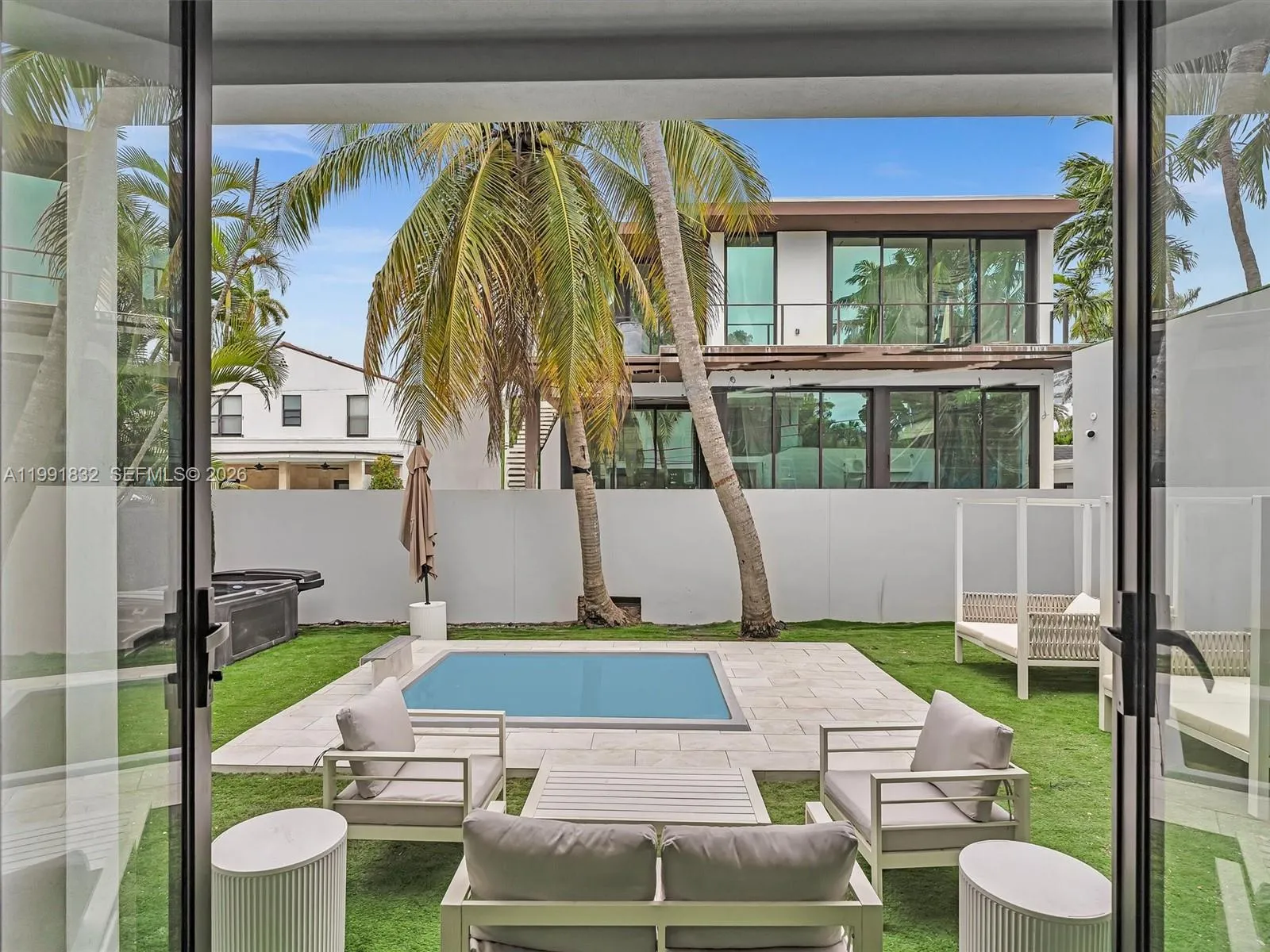 3010 Alton Rd, Miami Beach, Florida 33140, Miami Beach, Florida 33140, 7 Bedrooms Bedrooms, ,6 BathroomsBathrooms,Residential Lease,For Rent,3010 Alton Rd, Miami Beach, Florida 33140,A11991832