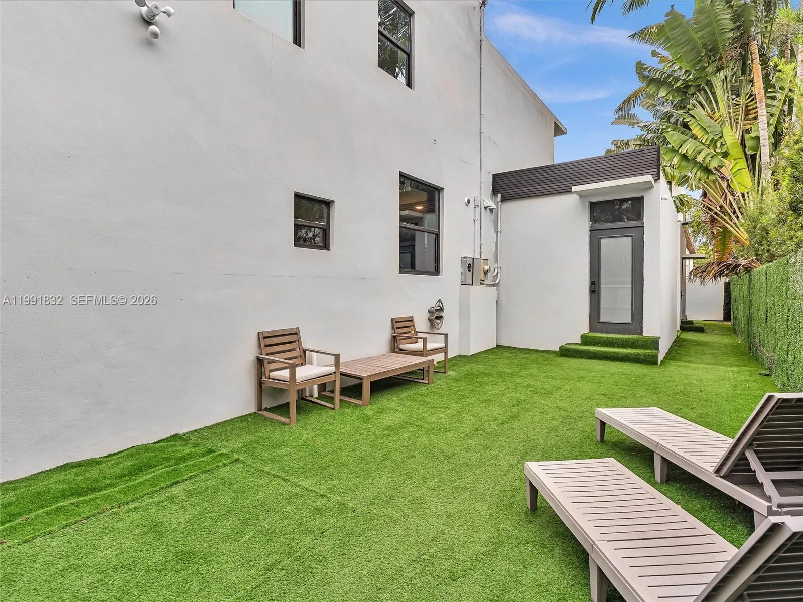 3010 Alton Rd, Miami Beach, Florida 33140, Miami Beach, Florida 33140, 7 Bedrooms Bedrooms, ,6 BathroomsBathrooms,Residential Lease,For Rent,3010 Alton Rd, Miami Beach, Florida 33140,A11991832