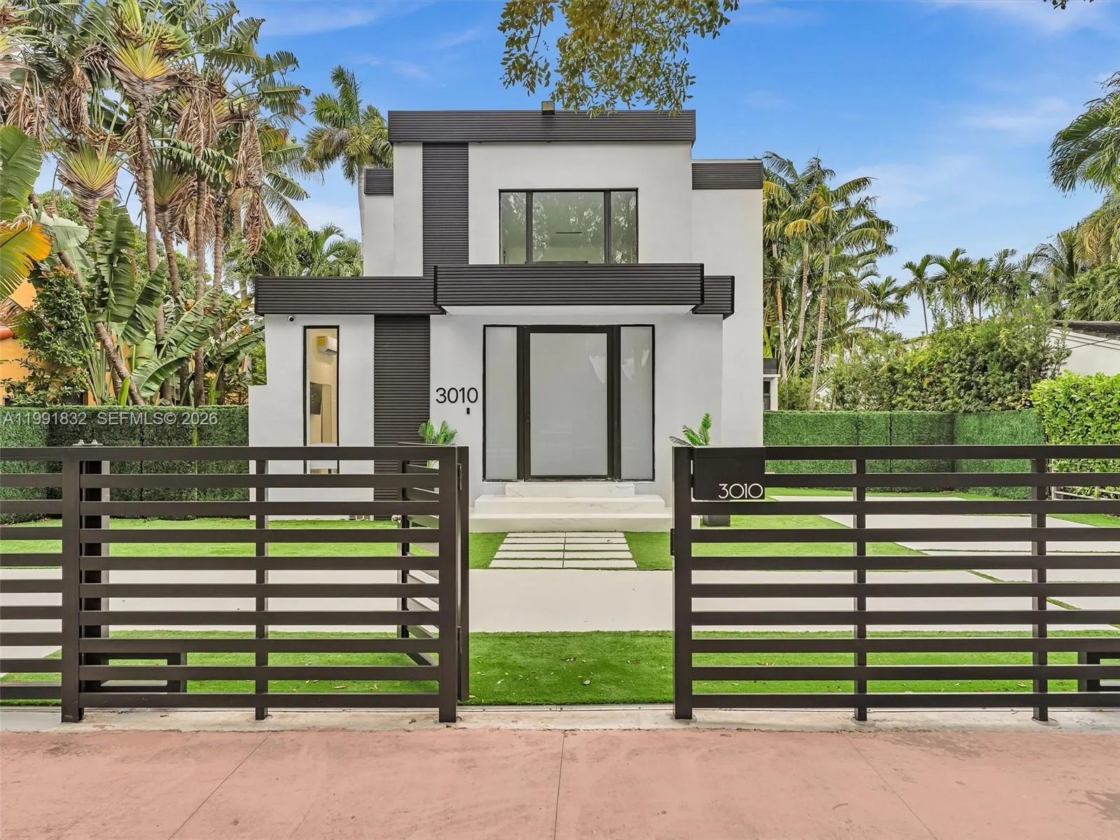 3010 Alton Rd, Miami Beach, Florida 33140, Miami Beach, Florida 33140, 7 Bedrooms Bedrooms, ,6 BathroomsBathrooms,Residential Lease,For Rent,3010 Alton Rd, Miami Beach, Florida 33140,A11991832