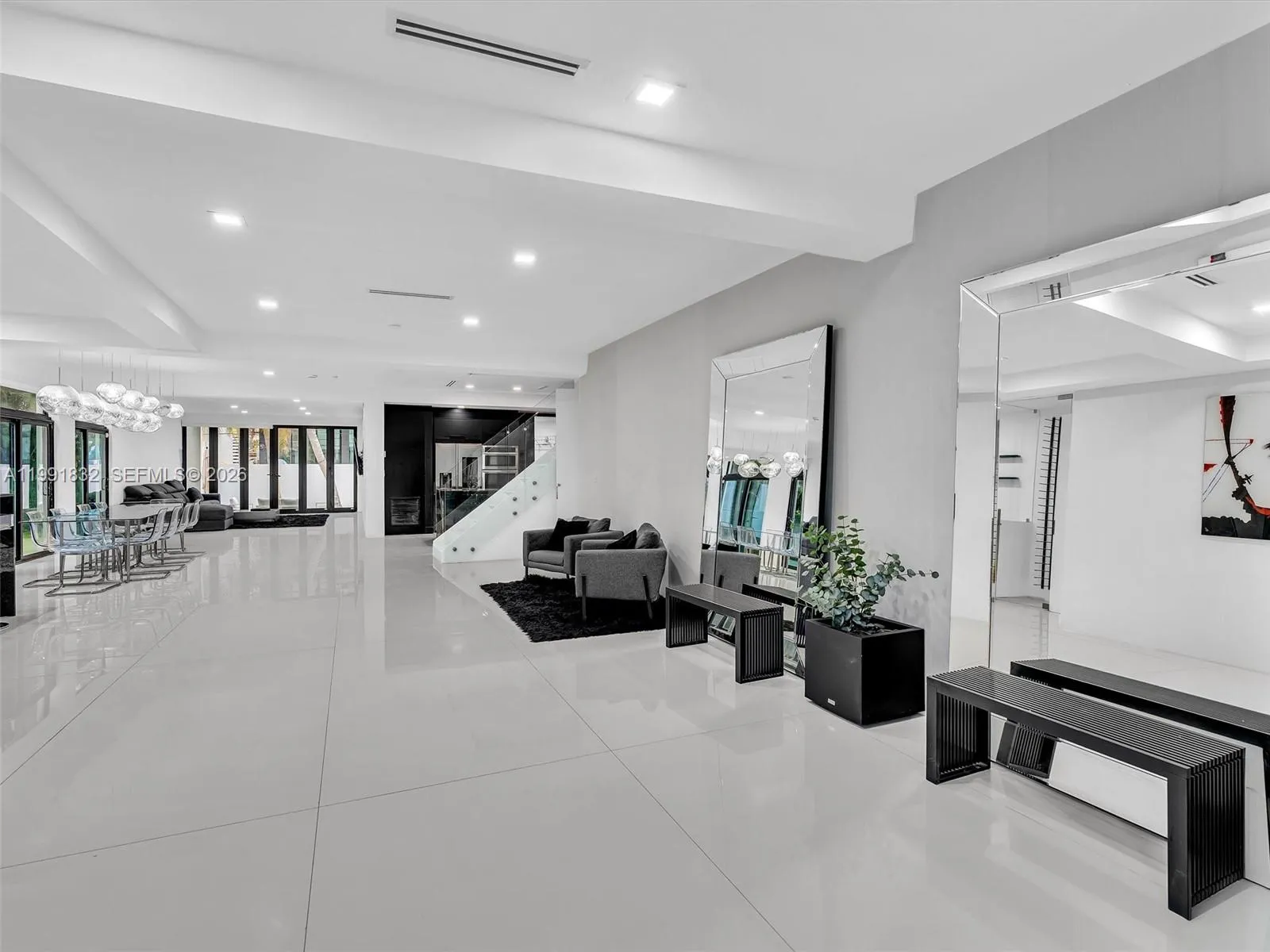 3010 Alton Rd, Miami Beach, Florida 33140, Miami Beach, Florida 33140, 7 Bedrooms Bedrooms, ,6 BathroomsBathrooms,Residential Lease,For Rent,3010 Alton Rd, Miami Beach, Florida 33140,A11991832