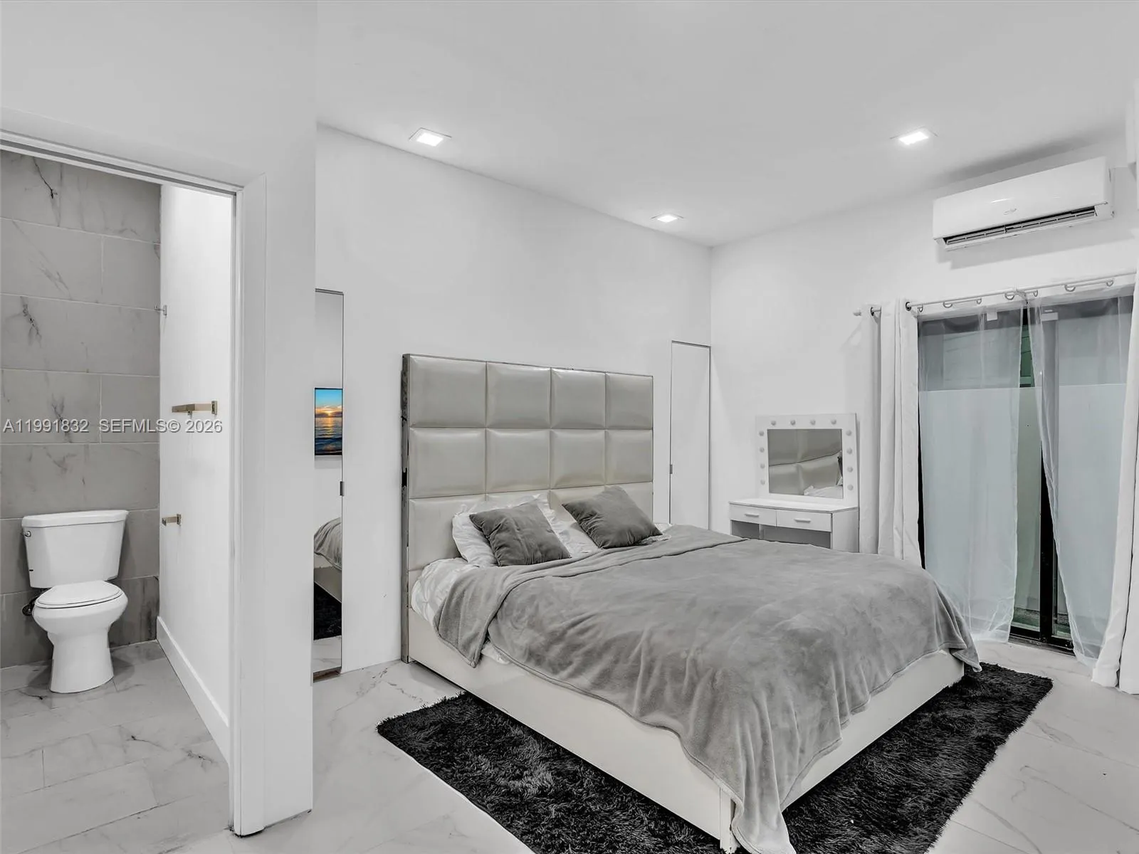 3010 Alton Rd, Miami Beach, Florida 33140, Miami Beach, Florida 33140, 7 Bedrooms Bedrooms, ,6 BathroomsBathrooms,Residential Lease,For Rent,3010 Alton Rd, Miami Beach, Florida 33140,A11991832