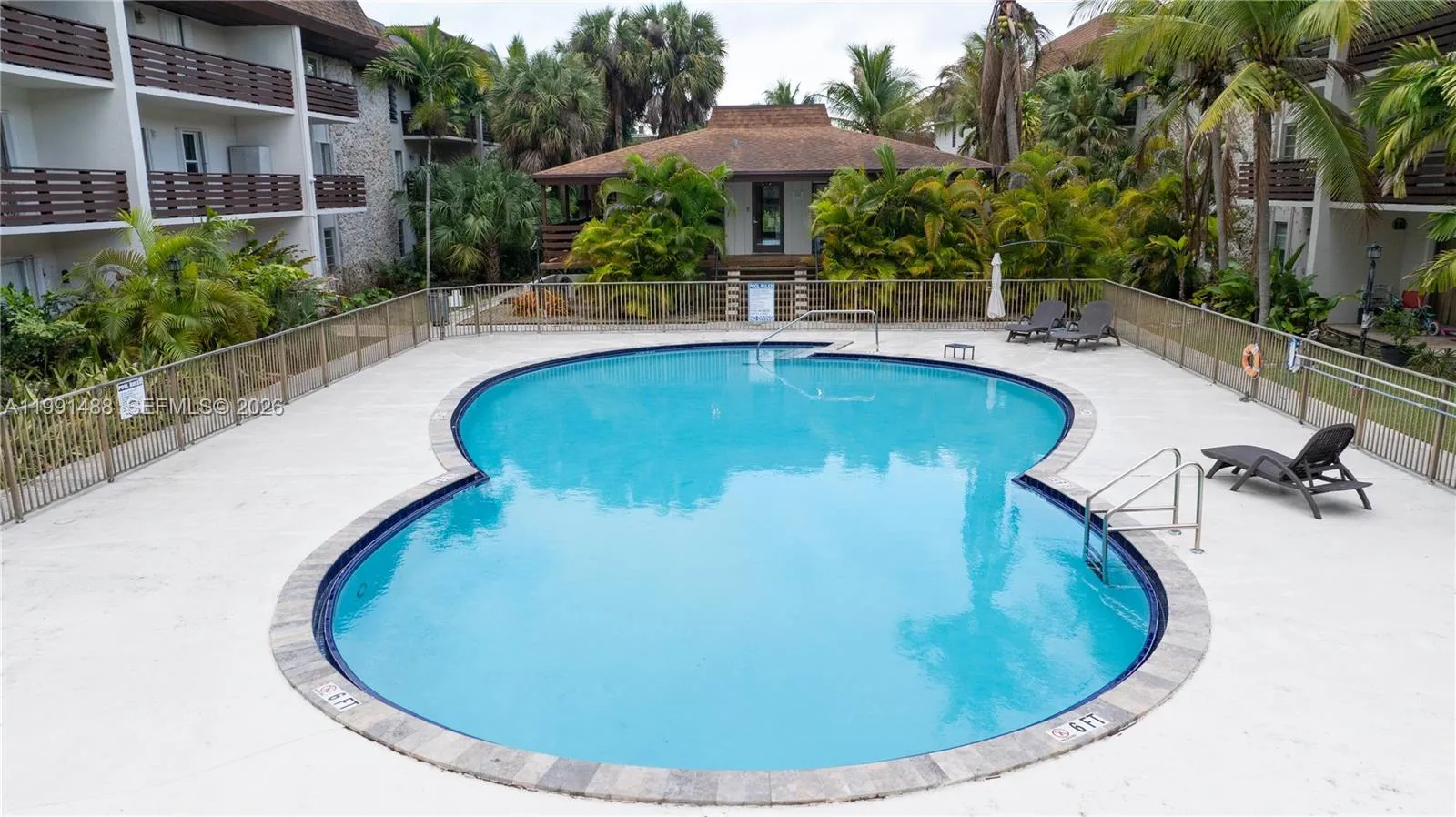 7483 Sw 82nd St A308, Miami, Florida 33143, Miami, Florida 33143, 1 Bedroom Bedrooms, ,1 BathroomBathrooms,Residential,For Sale,7483 Sw 82nd St A308, Miami, Florida 33143,A11991488