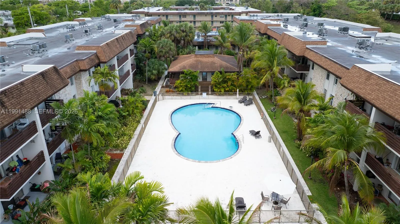 7483 Sw 82nd St A308, Miami, Florida 33143, Miami, Florida 33143, 1 Bedroom Bedrooms, ,1 BathroomBathrooms,Residential,For Sale,7483 Sw 82nd St A308, Miami, Florida 33143,A11991488