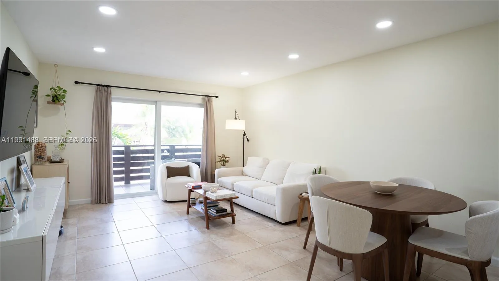 7483 Sw 82nd St A308, Miami, Florida 33143, Miami, Florida 33143, 1 Bedroom Bedrooms, ,1 BathroomBathrooms,Residential,For Sale,7483 Sw 82nd St A308, Miami, Florida 33143,A11991488