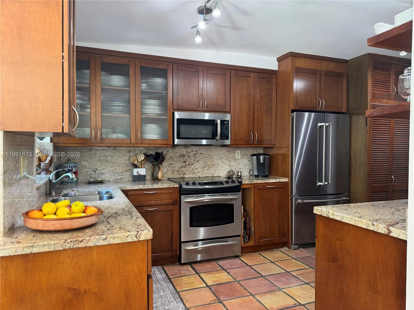 204 Westwood Dr, Key Biscayne, Florida 33149, Key Biscayne, Florida 33149, 3 Bedrooms Bedrooms, ,2 BathroomsBathrooms,Residential,For Sale,204 Westwood Dr, Key Biscayne, Florida 33149,A11991613