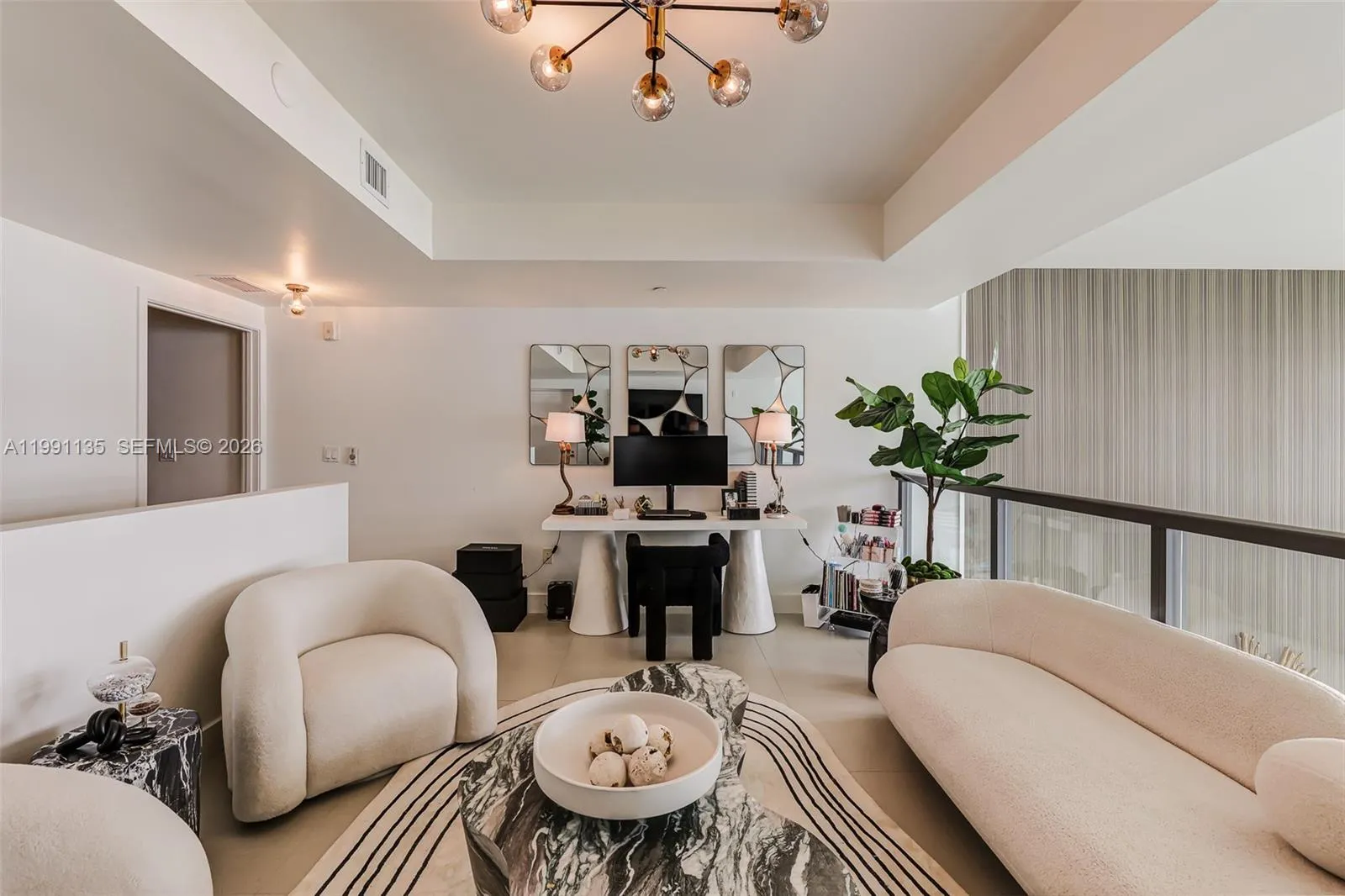 6000 Collins Ave 523, Miami Beach, Florida 33140, Miami Beach, Florida 33140, 3 Bedrooms Bedrooms, ,3 BathroomsBathrooms,Residential Lease,For Rent,6000 Collins Ave 523, Miami Beach, Florida 33140,A11991135